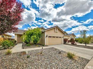 1081 Tee Dr, Minden, NV
