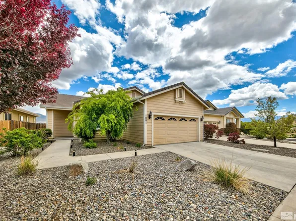 1081 Tee Dr, Minden, NV 89423