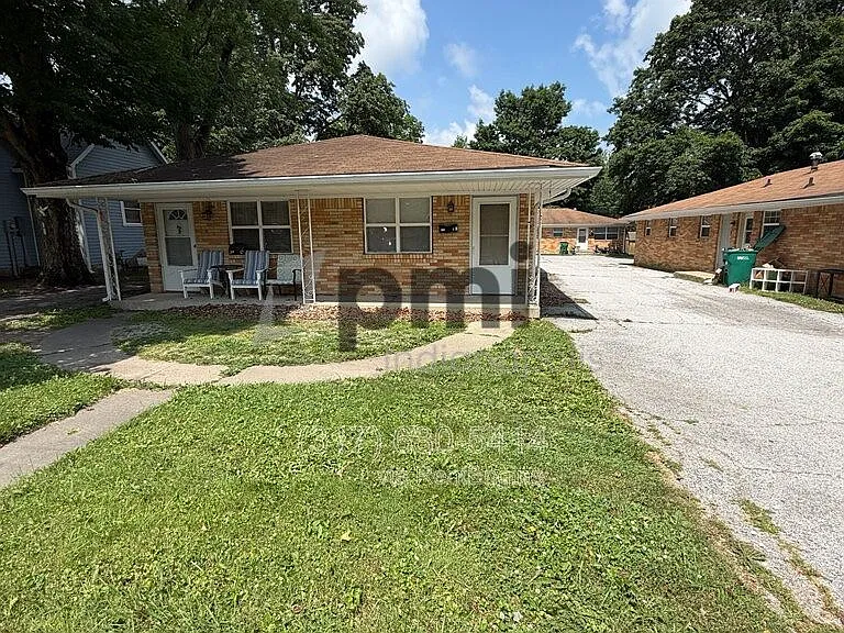232 S Green St #A — Photo 25