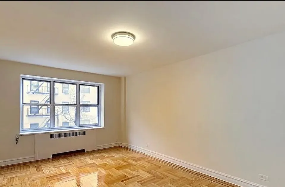 100 Bennett Ave #7J