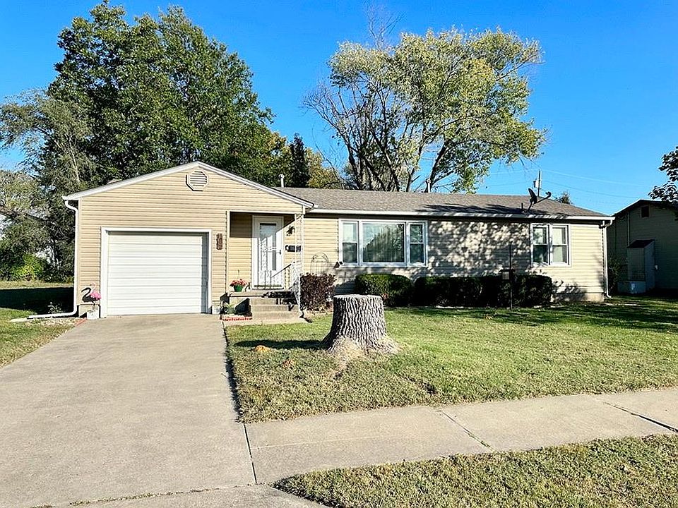 1007 S Kirkpatrick St, El Dorado Springs, MO 64744 | Zillow