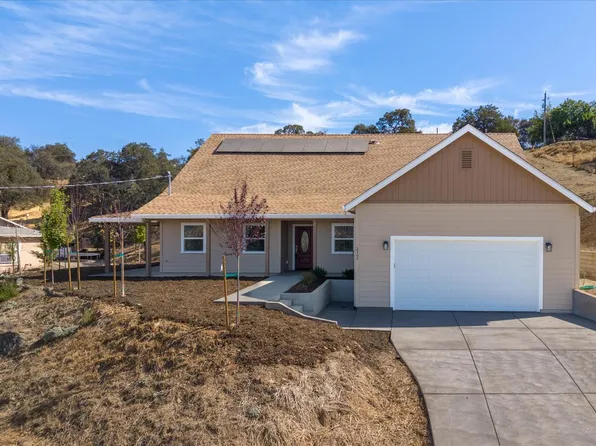 2307 Arrowhead St, Copperopolis, CA 95228