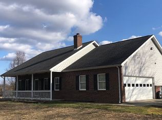 386 Halston Rd, Slippery Rock, PA 16057