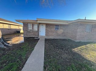 317 Weber St, Moran, TX 76464