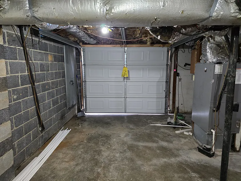 730 Lippencott St — Photo 34