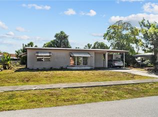 2190 Bragg Ct, Pt Charlotte, FL 33952