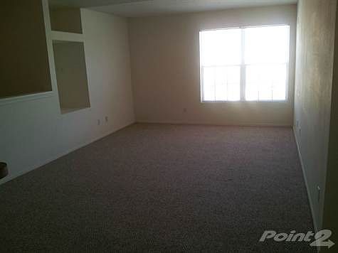 BELMONT LIVING ROOM 1