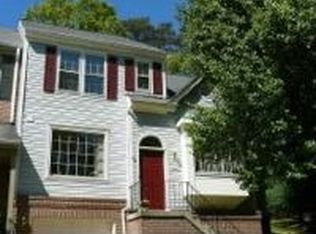 7350 Hidden Knolls Ct, Springfield, VA 22153