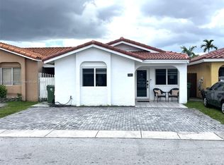 2488 W 65th St, Hialeah, FL 33016