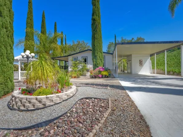 18218 Paradise Mountain Rd Spc 209, Valley Center, CA 92082