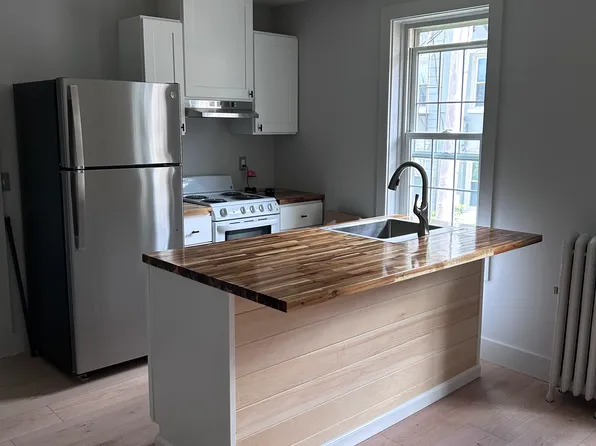 (undisclosed Address), Geneva, NY 14456