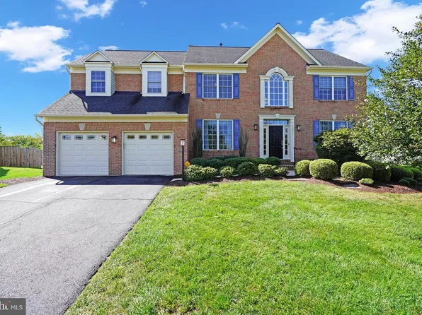 45917 Pullman Ct, Sterling, VA 20164