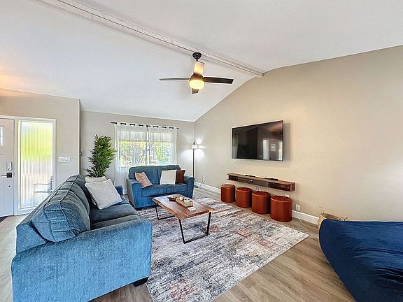 4th image of 1465 Satsuma St #Id1247018p