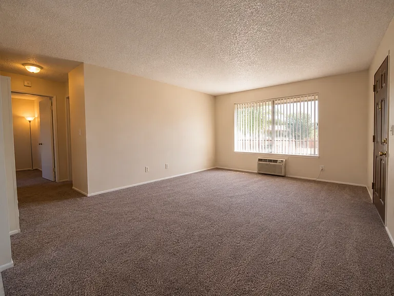 1028 S Magnolia Ave #H — Photo 1