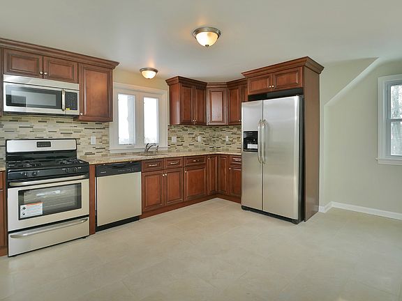 2nd flr kitchen