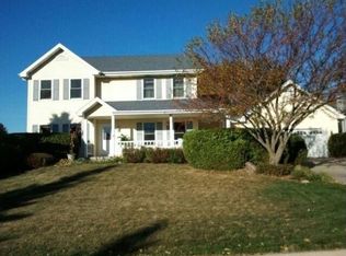 2915 Ivanhoe Gln, Fitchburg, WI 53711