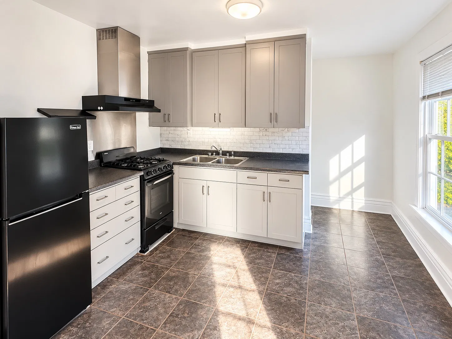 1 bed, $1,395 — Photo 1