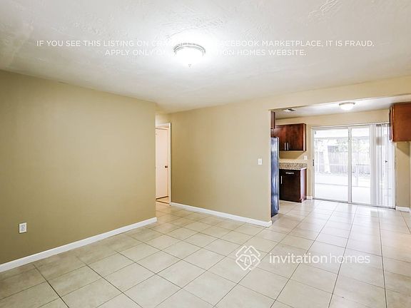 4th image of 4270 SW 49th Ct
