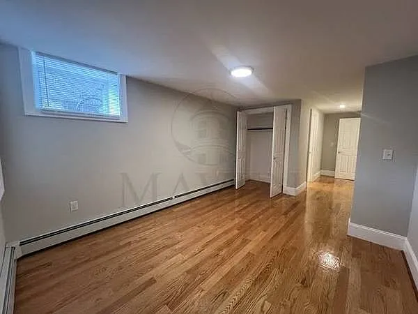 5 bed, 5.5 bath, $1,200 — Photo 4