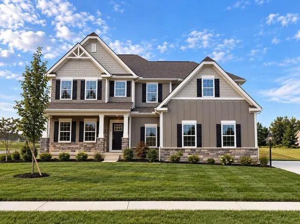 160 Oak Brook Dr, Marysville, OH 43040