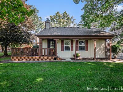 3569 Whispering Brook Dr SE #33, Grand Rapids, MI, 49508