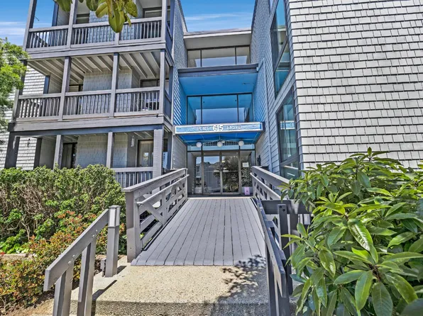 615 Port Dr APT 108, San Mateo, CA 94404