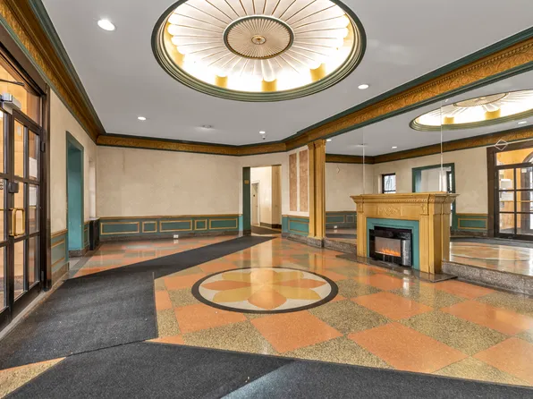 76-12 35th Avenue image 2 of 21