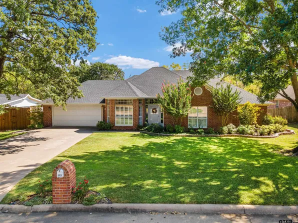 113 Stone Briar Dr N, Sulphur Springs, TX 75482