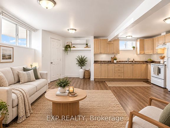 2nd image of 525 Russell Rd #6
