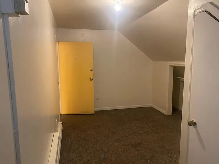 1458 E Main St #34 — Photo 7