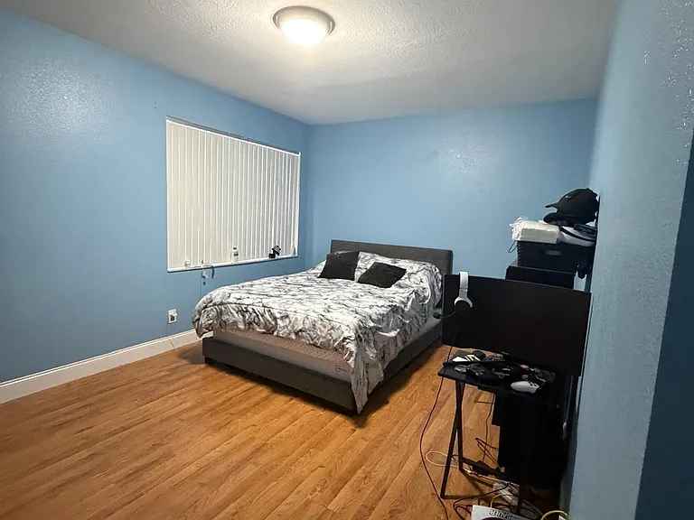 5362 SW 125th Ave — Photo 16