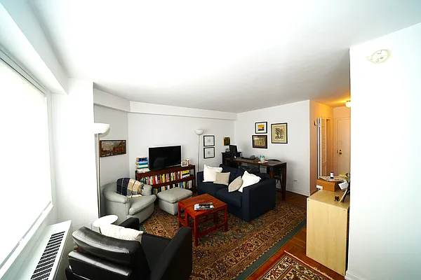 Rented by Corcoran | media 5