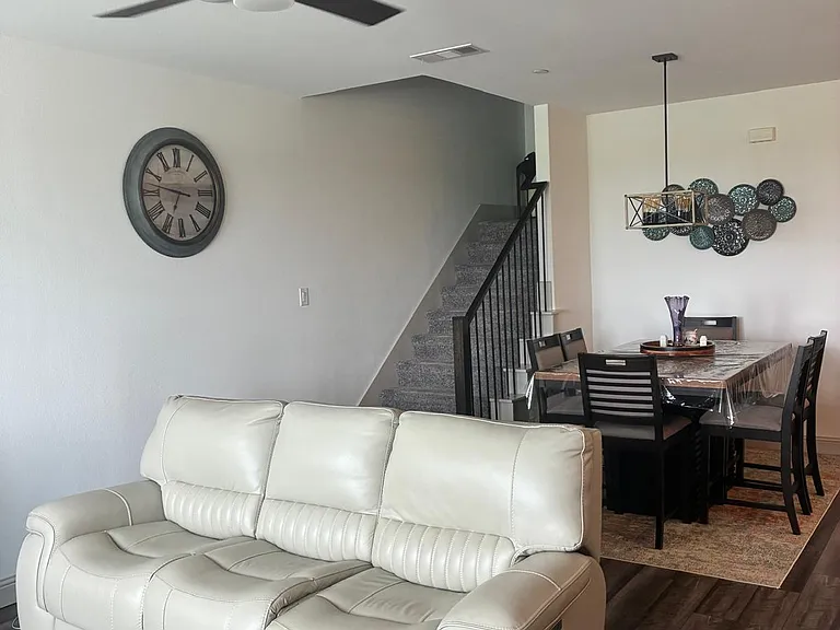 9025 Swallowtail St — Photo 46