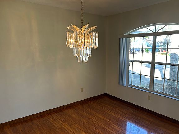 4th image of 6123 Half Moon Dr