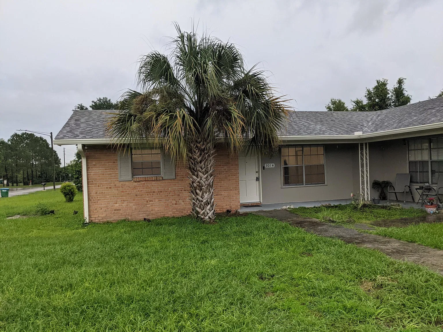 301 Diamond St — Photo 1
