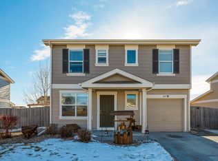887 Stagecoach Dr, Lochbuie, CO 80603