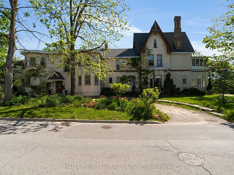 101 Clapperton St #5 — Photo 12