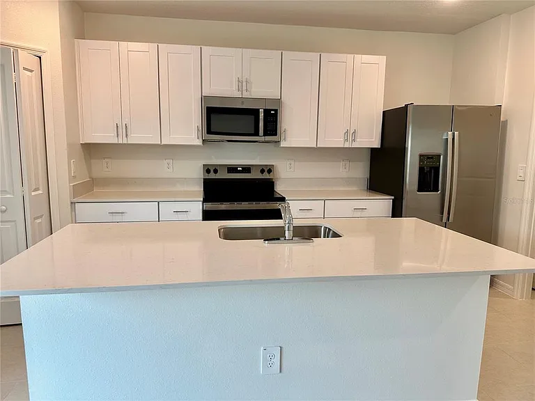8842 Dusty Ln — Photo 7