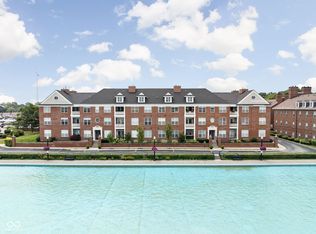 451 American Way N APT 1F, Carmel, IN 46032