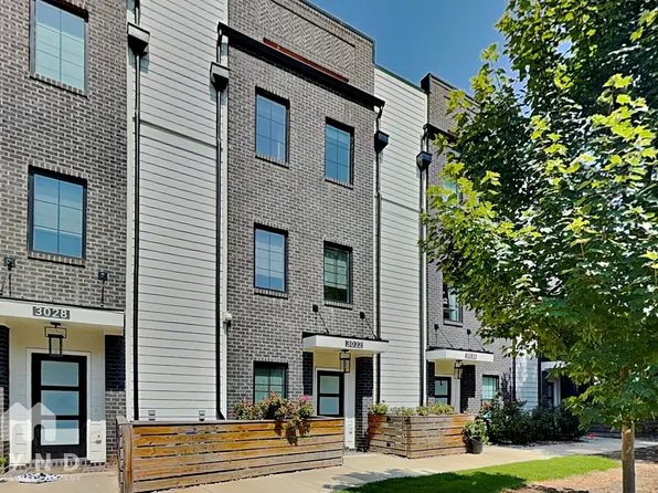 3032 Cobbs Hill Rd, Charlotte, NC 28205