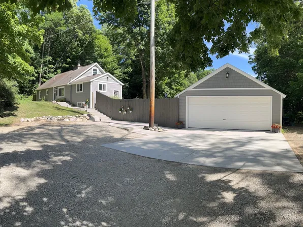 25945 County Road 375, Mattawan, MI 49071