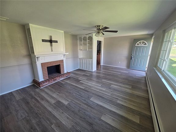 5th image of 1398 Raven Dr