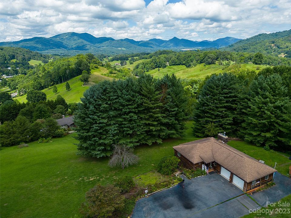 1st image of 479 Evergreen Farm Cir