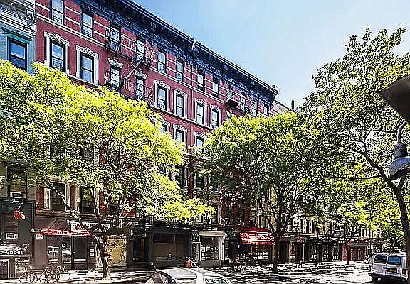 4th image of 115 Saint Marks Pl APT 18