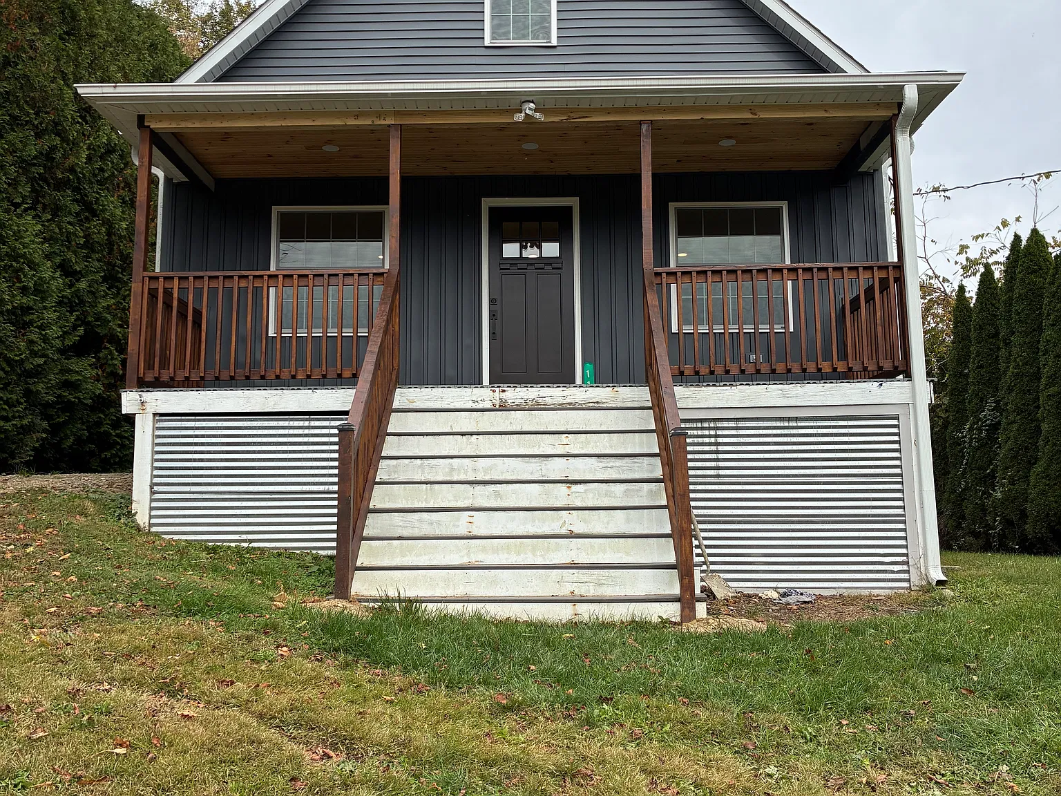 2 bed, 1.5 bath, 1300 sqft, $1,250 — Photo 2