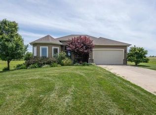 4255 W 319th St, Louisburg, KS 66053
