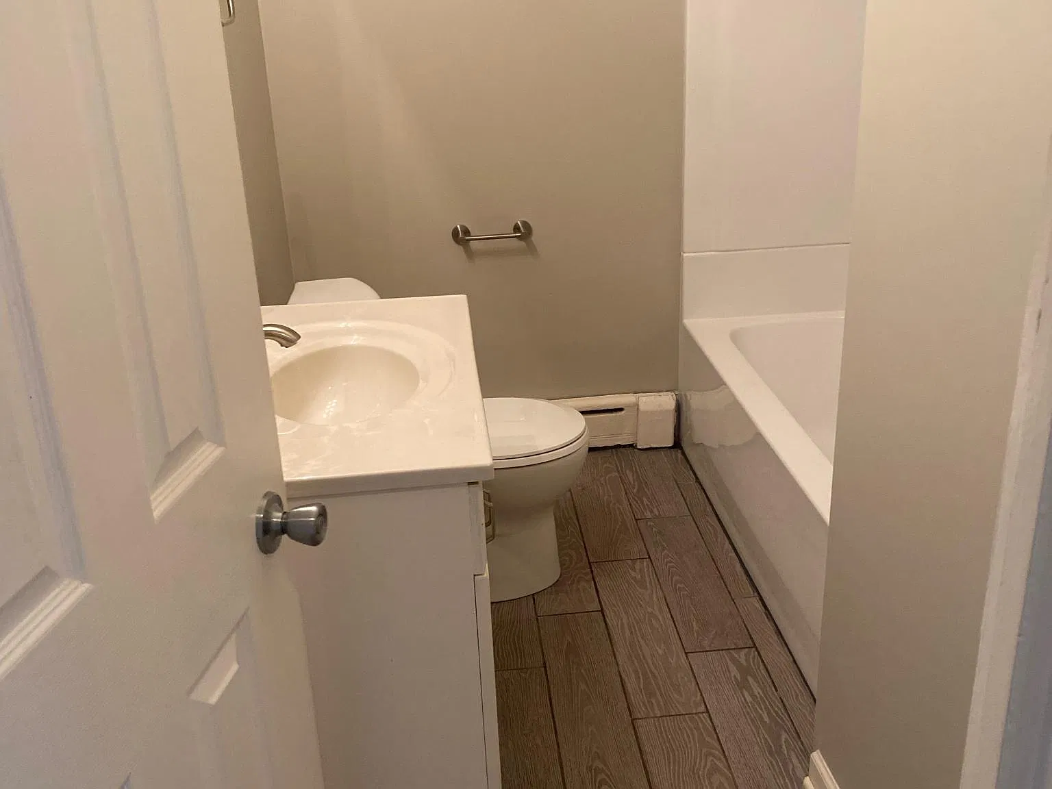 11936 S 71st Ct — Photo 4