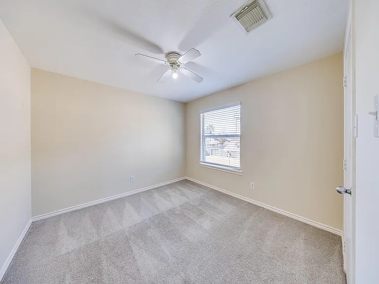 20003 Rustic Lake Ln — Photo 14