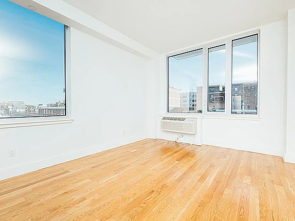 4th image of 1247 Atlantic Ave Penthouse 4