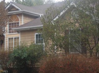 8560 Foxridge Dr, Winston, GA 30187